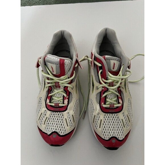 AVIA A205WWS Women's Running Shoe Size 7 Athletic Shoes White Red Mesh Sneaker - Picture 1 of 9